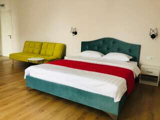 Гостевой дом Colors Boutique Guest House Обзор Семейный номер-4