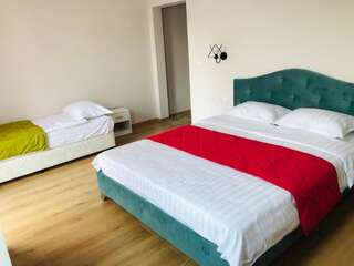 Гостевой дом Colors Boutique Guest House Обзор Трехместный номер-5